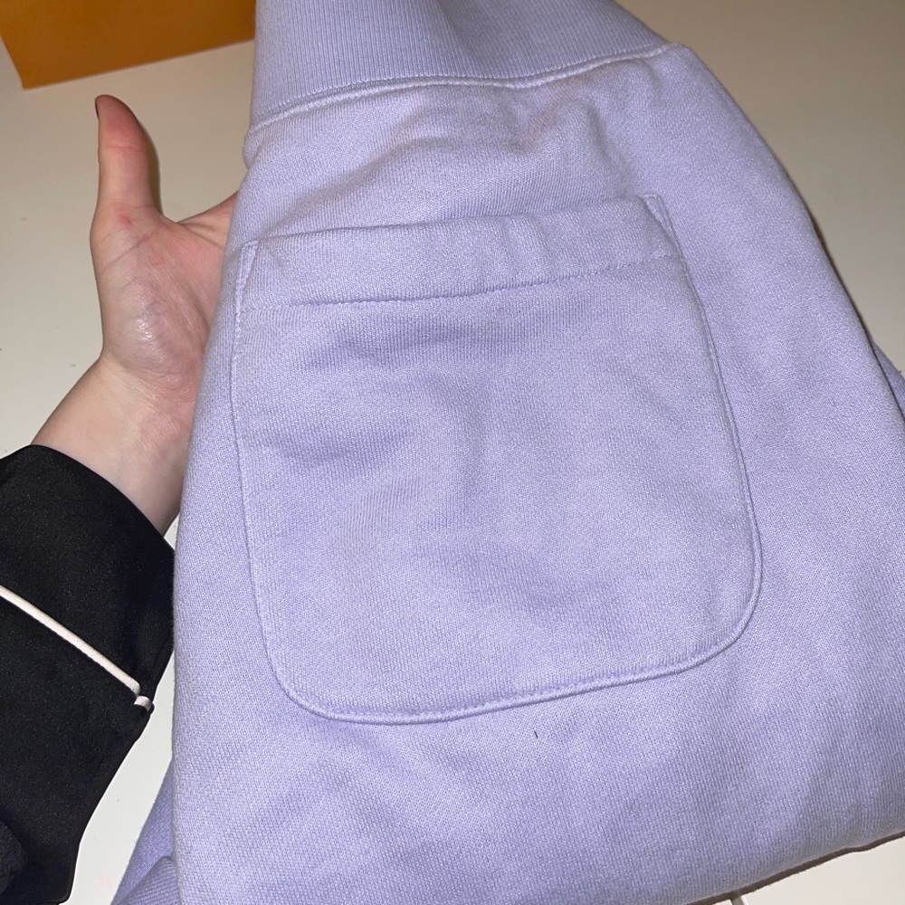 ARITZIA Tna Cozy Fleece Perfect Pocket Sweatpant in lilac